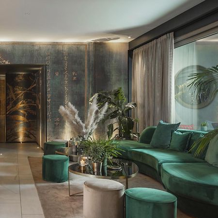 We Me Suite Hotel Riccione Bagian luar foto