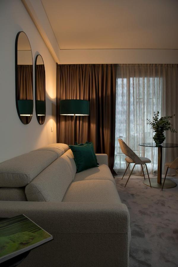 We Me Suite Hotel Riccione Bagian luar foto