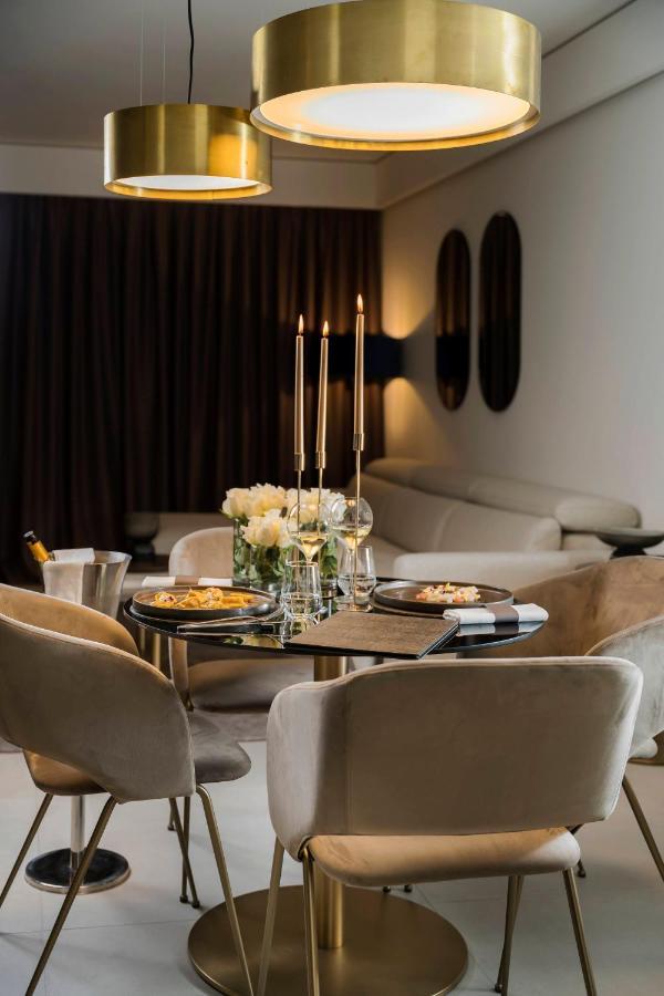 We Me Suite Hotel Riccione Bagian luar foto